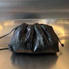 Mini Pouch 22cm Black Calfskin
