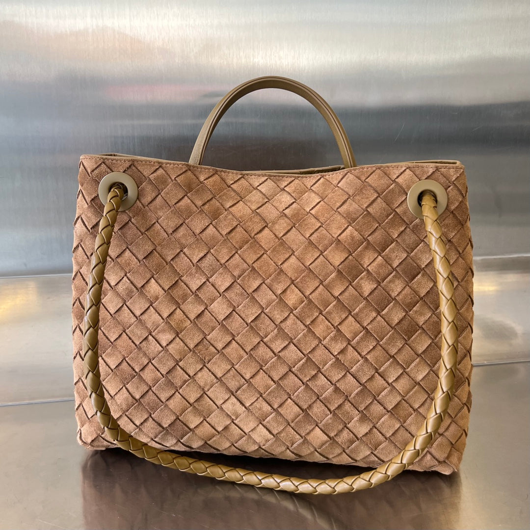 bv medium andiamo 32 brown suede