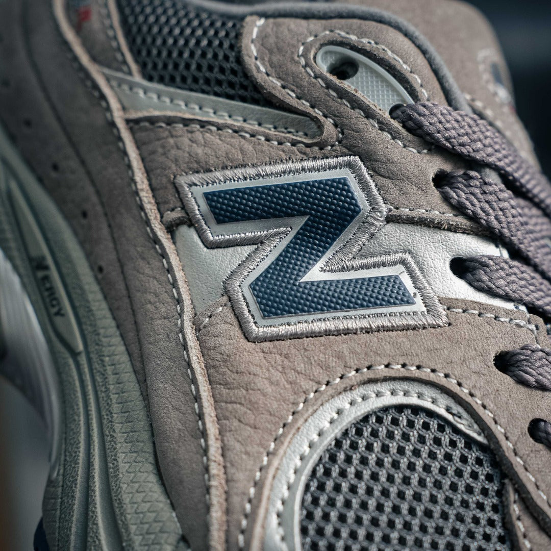 New Balance 2002R "Grey / Mallard Blue"
