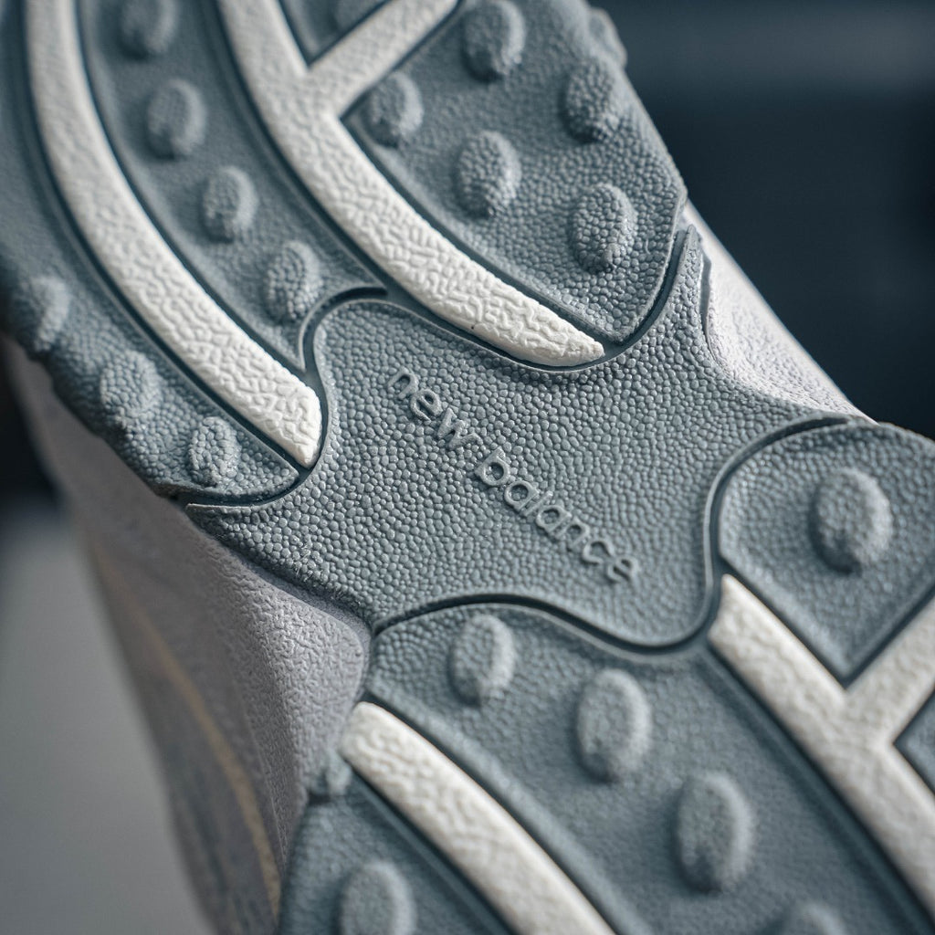 New Balance 204L "Lone Star Grey / Sea Salt"