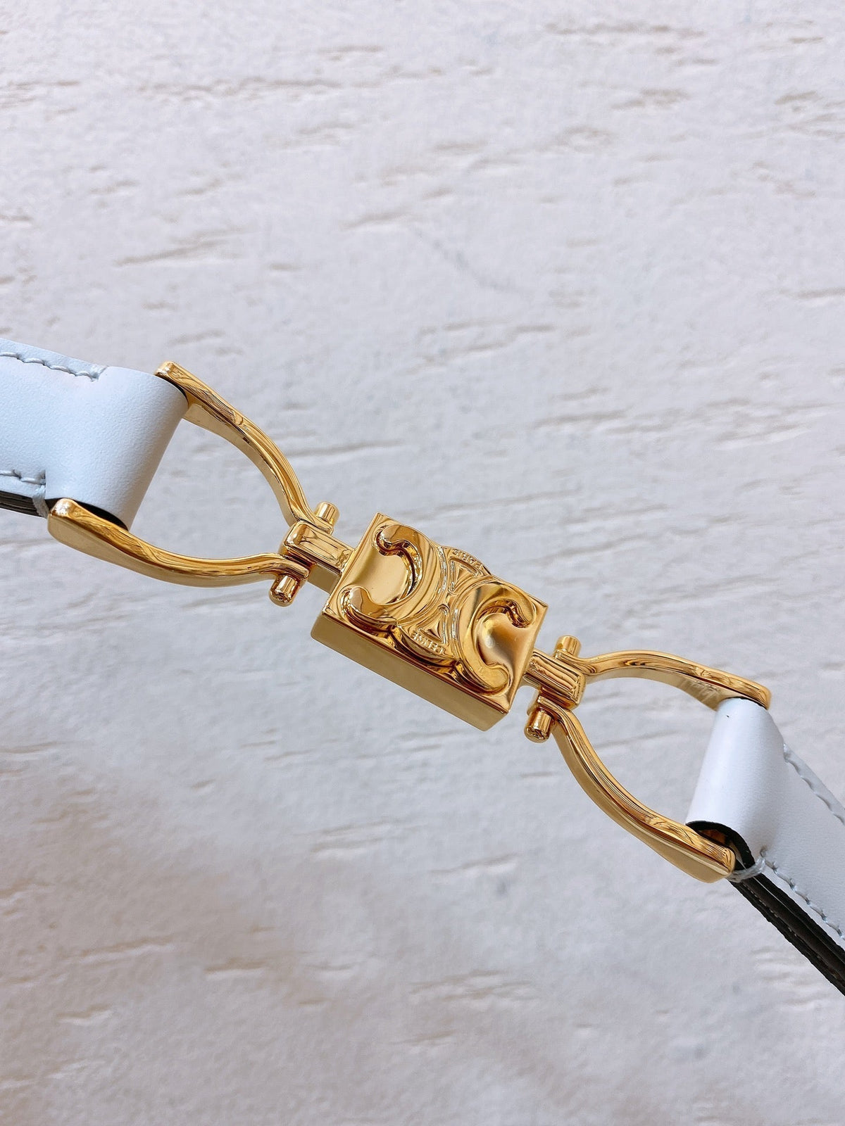 Hook & Loop 20mm TRIOMPHE Logo Square Adjustable Belt White Calfskin Ghw