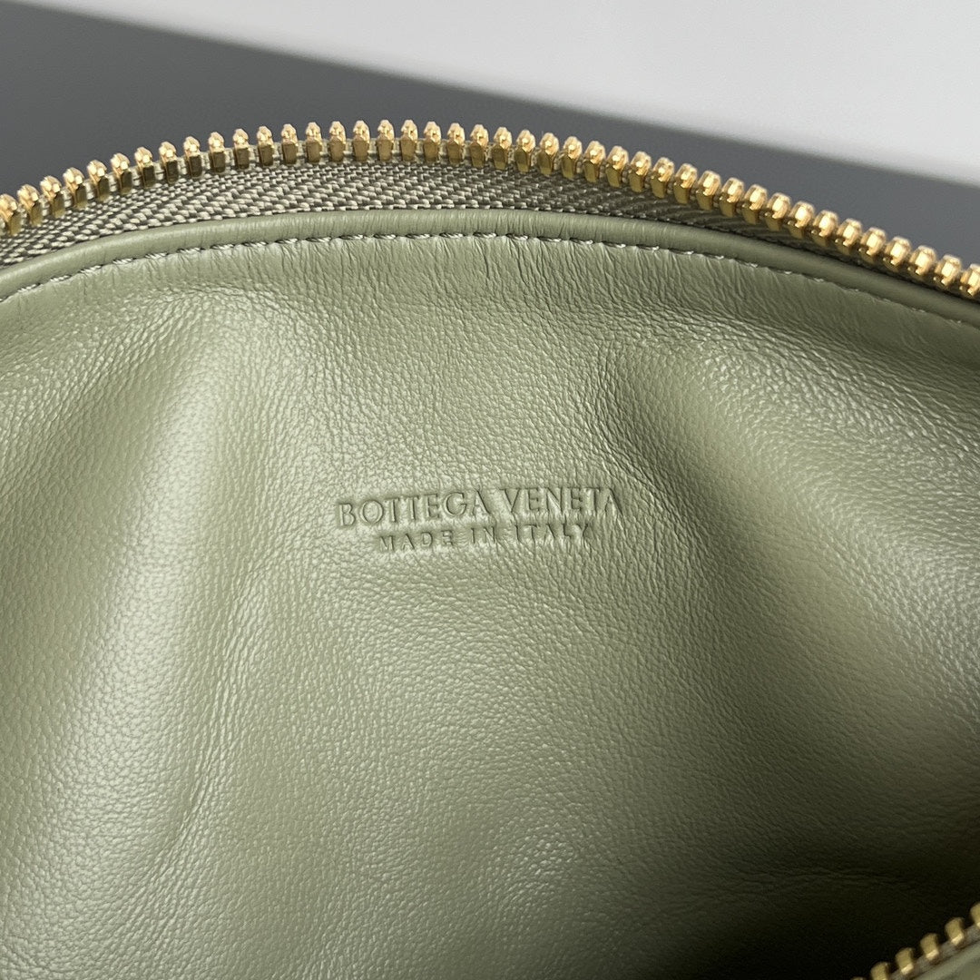 WALLACE 22 BAG LIGHT GREEN CALFSKIN