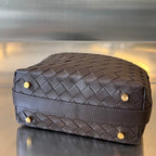 WALLACE 22 BAG CHOCOLATE CALFSKIN