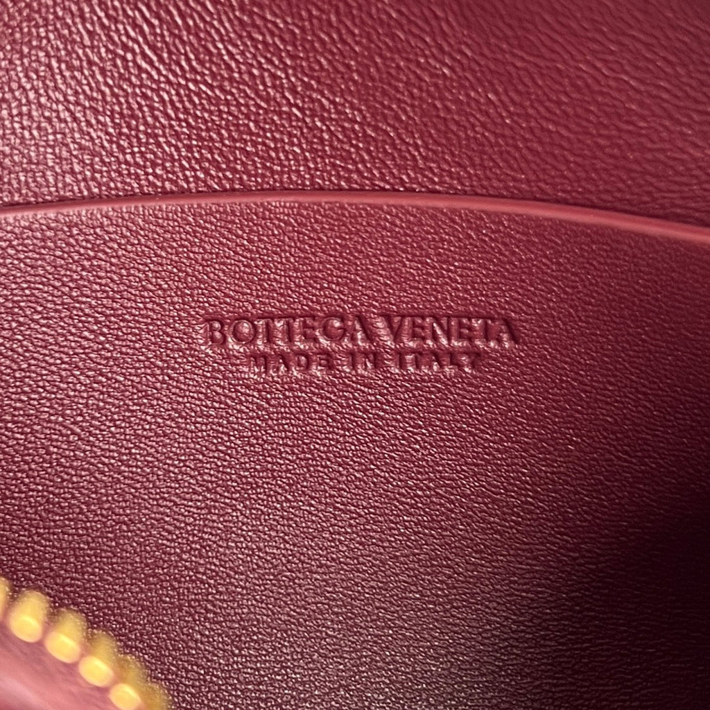 BV Concert Pouch 18.5cm Red Lambskin