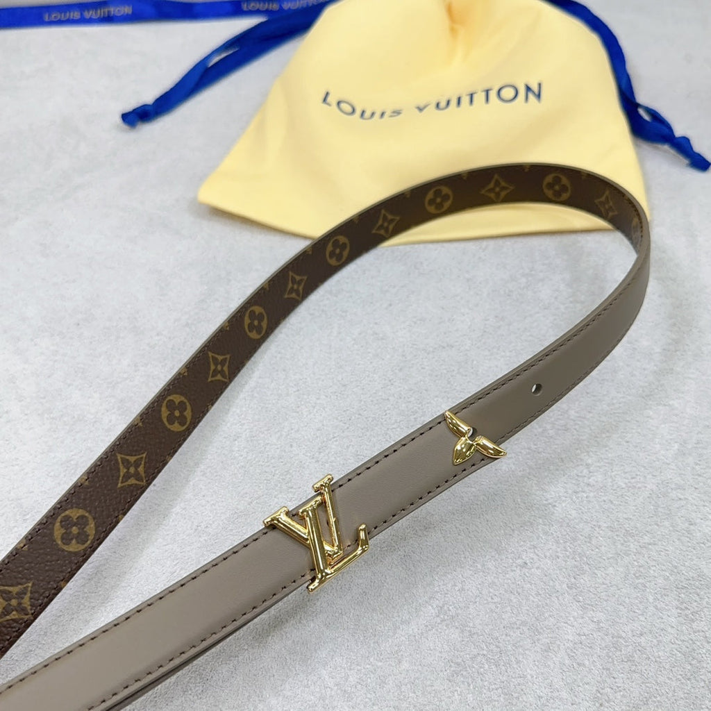 Pretty LV 20mm Reversible Belt Grey Calfskin