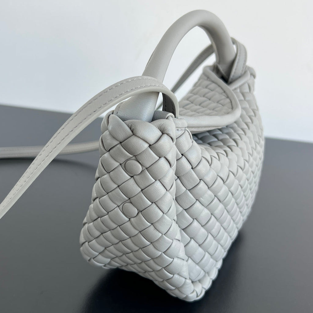 BV Small Cobble Top Handle 23cm Grey Lambskin