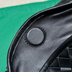BV HOP Shoulder Bag 41cm BLack Calfskin