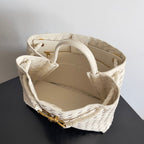 BV Medium Andiamo 32 In Cream Lambskin Ghw 209094