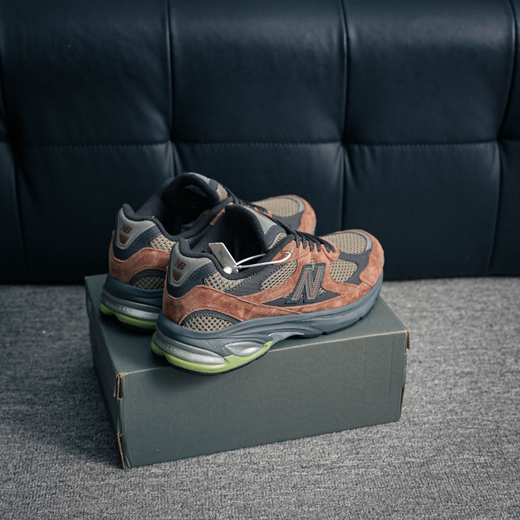 Kith x New Balance 993 Made in USA "Rich Oak"