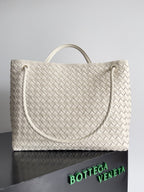 BV Large Andiamo 45 In Cream Lambskin Ghw 209096