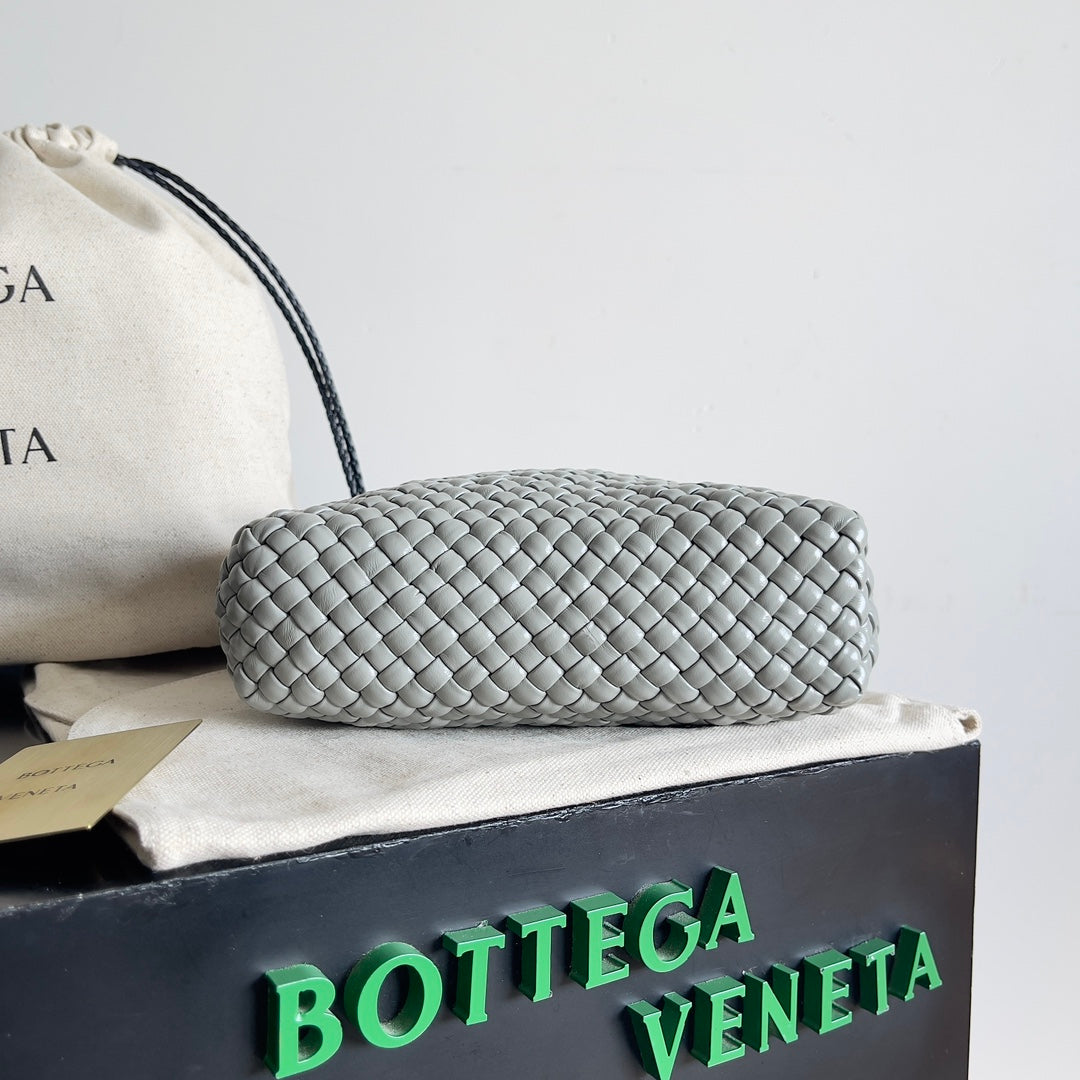 BV Tosca 20 Bag In Grey Calfskin 209082 Best Version