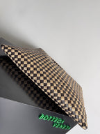 BV Large Hop 54 Chocolate Cowhide Mix Beige Raffia 209070
