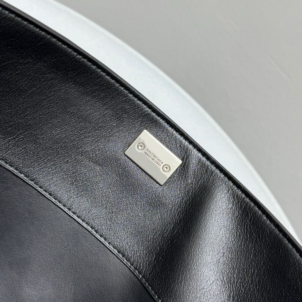 Balencia Tote Bag Black Calfskin Silver Hardware