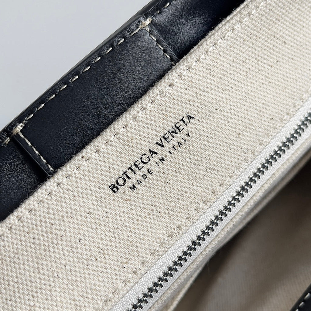 BV Small Andiamo 25 In Beige Canvas Black Calfskin 209015