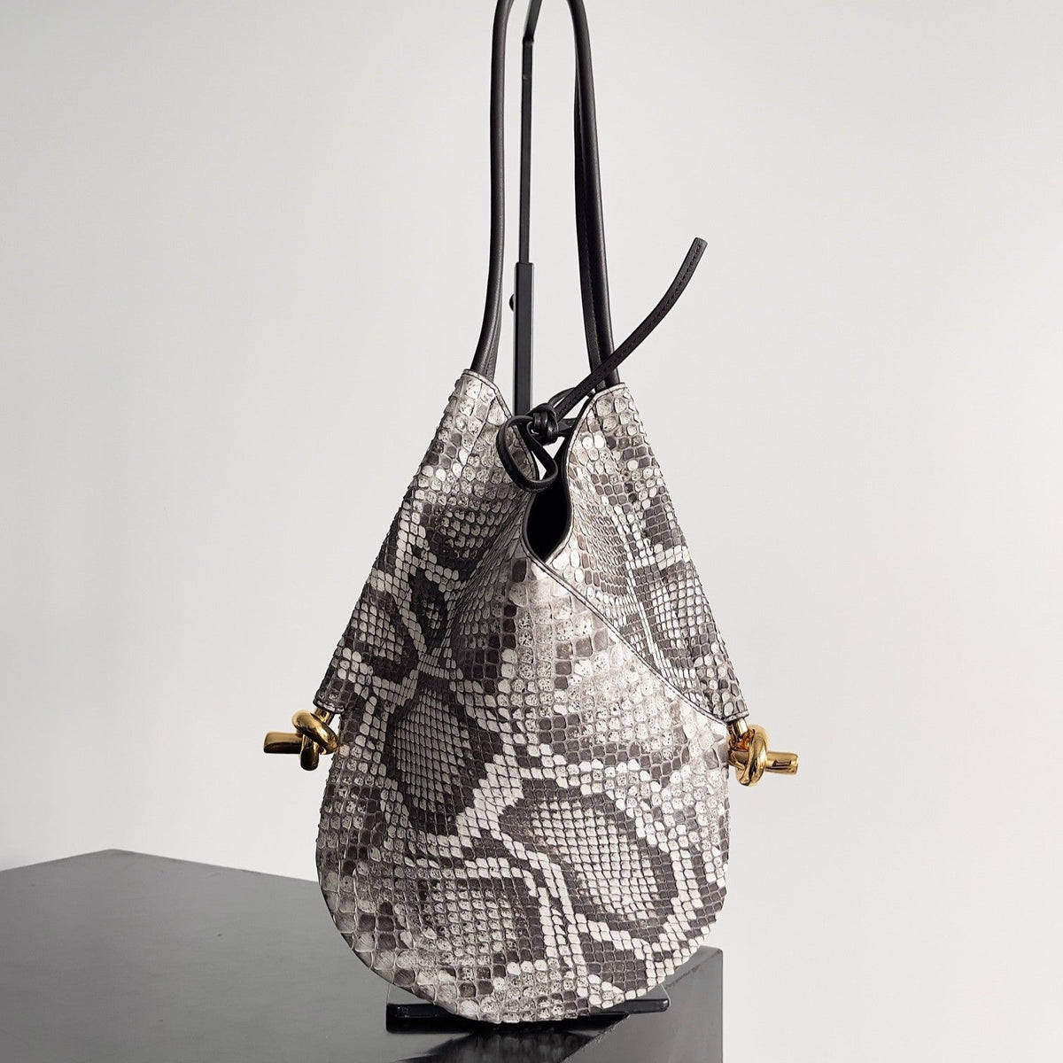 BV Small Solstice Bag 26cm In Python Leather 209325