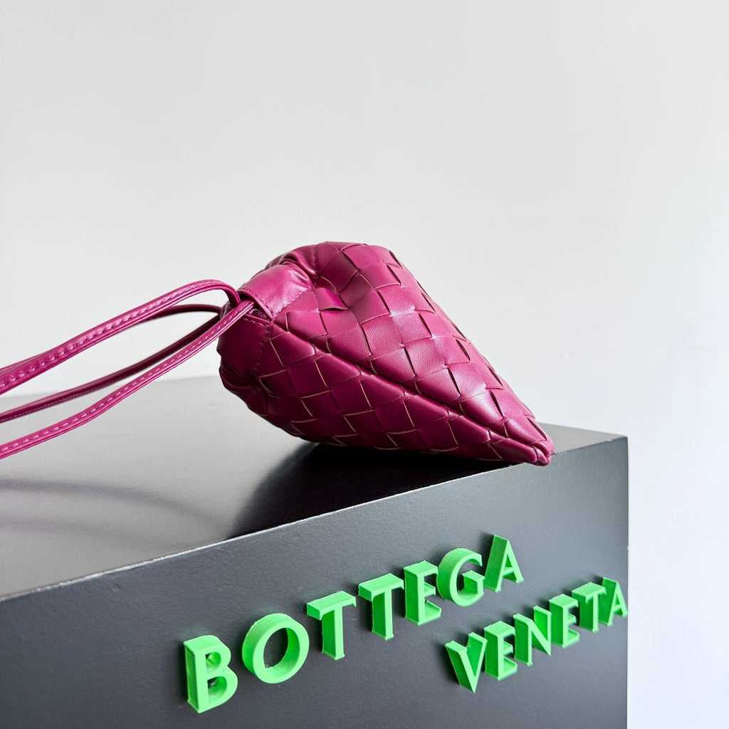 BV Small Dustbag 21cm Cinnabar Intrecciato Calfskin Leather