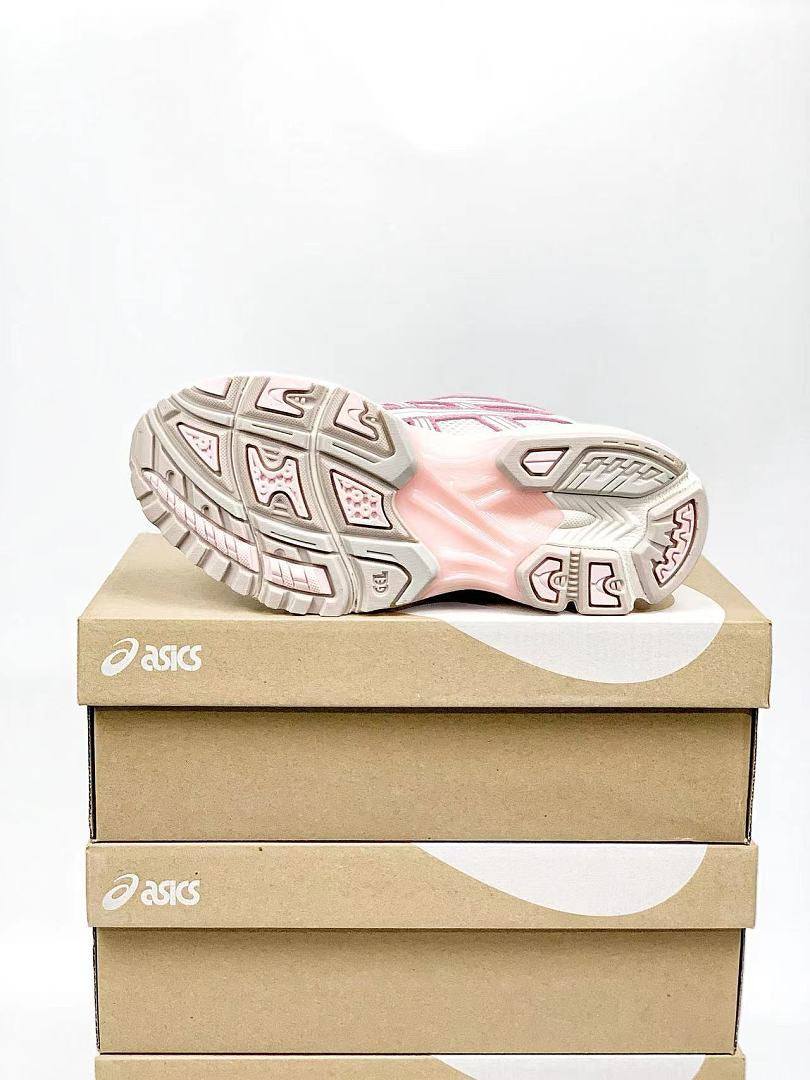 ASICS GEL-Kayano 14 "Baked Pink / Cream"