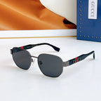 SQUARE FRAME SUNGLASSES GG1407 IN METAL EMBOSSED LOGO