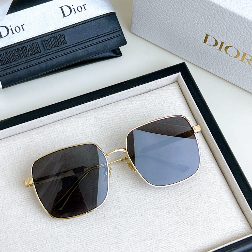 Dior Sunglasses 687472
