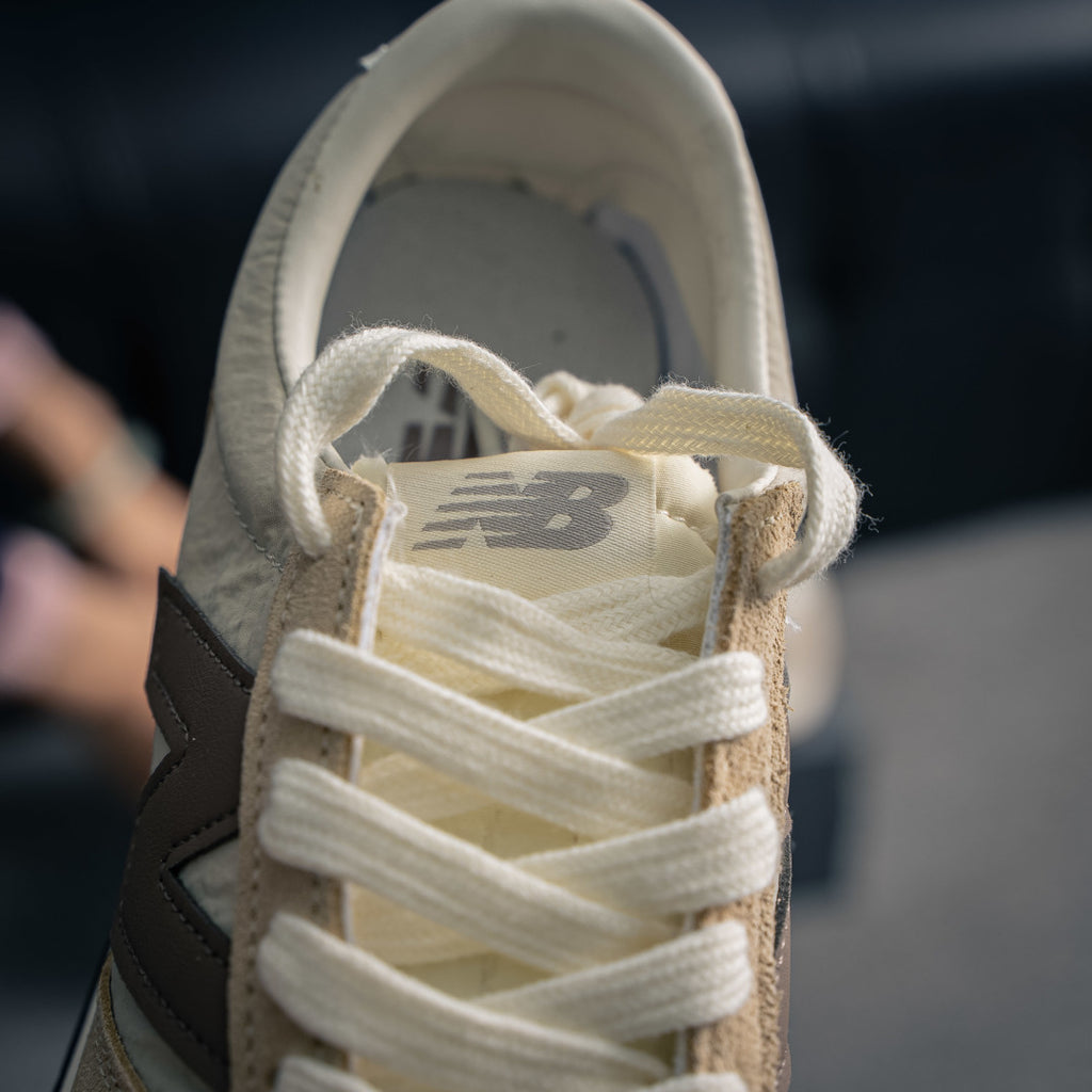 New Balance 470 "Beige/Brown" Sneakers