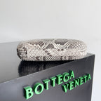 BV Knot Clutch 20 in Python Leather 209321