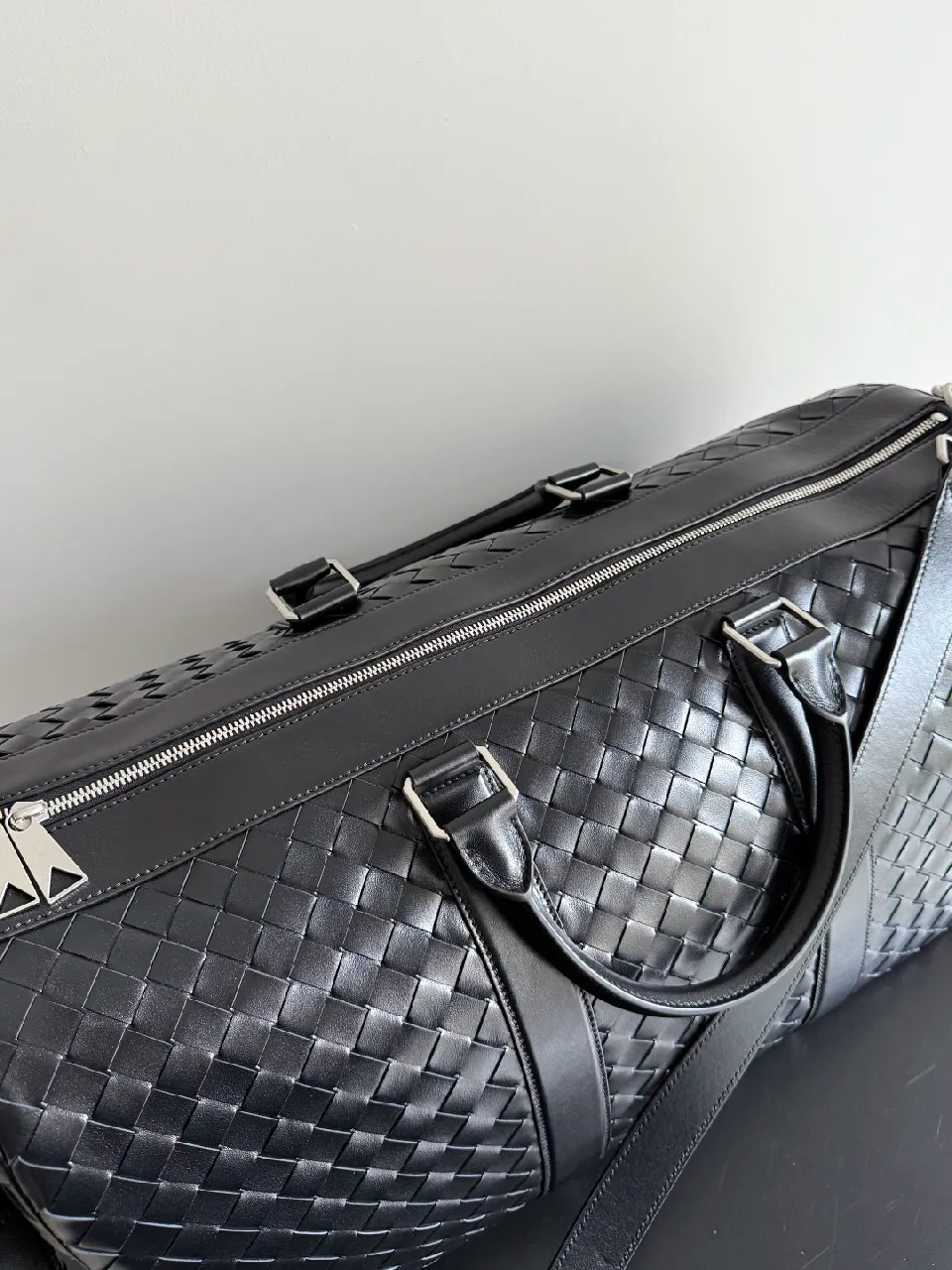BV 25s Replica Bottega Veneta Duffel Bag Black Intrecciato leather