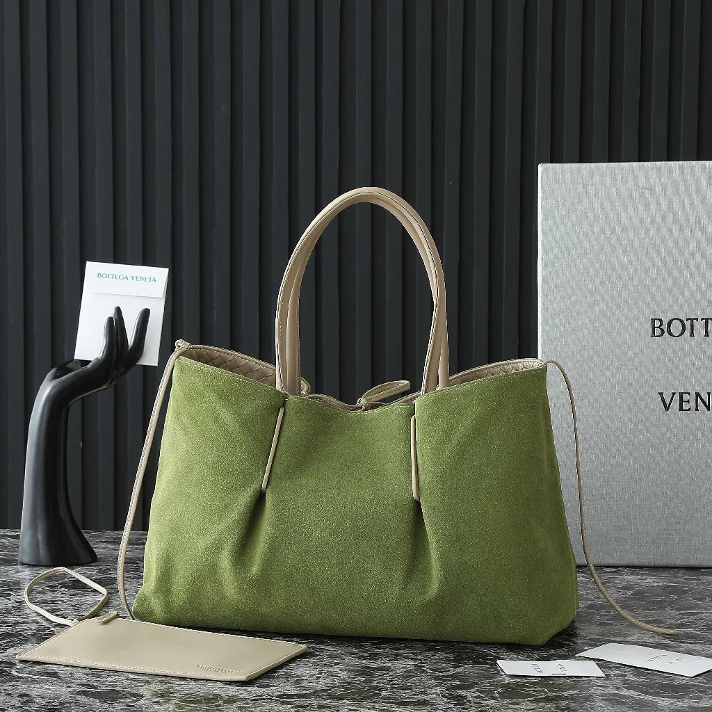 BV Pinacoteca Bag 43cm Beige Intrecciato Calfskin & Suede