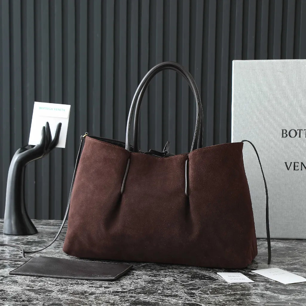 BV Pinacoteca Bag 43cm Deep Brown Intrecciato Calfskin & Suede