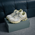 AURALEE x New Balance 2002R "White / Sand Beige"