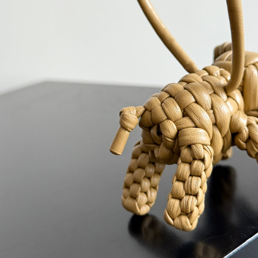 BV 25 Elephant Charm Beige leather