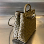 BV SMALL ANDIAMO 25CM DARK OLIVE LAMBSKIN