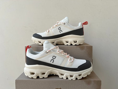 On Cloudrock Low Waterproof Ivory/Ivory