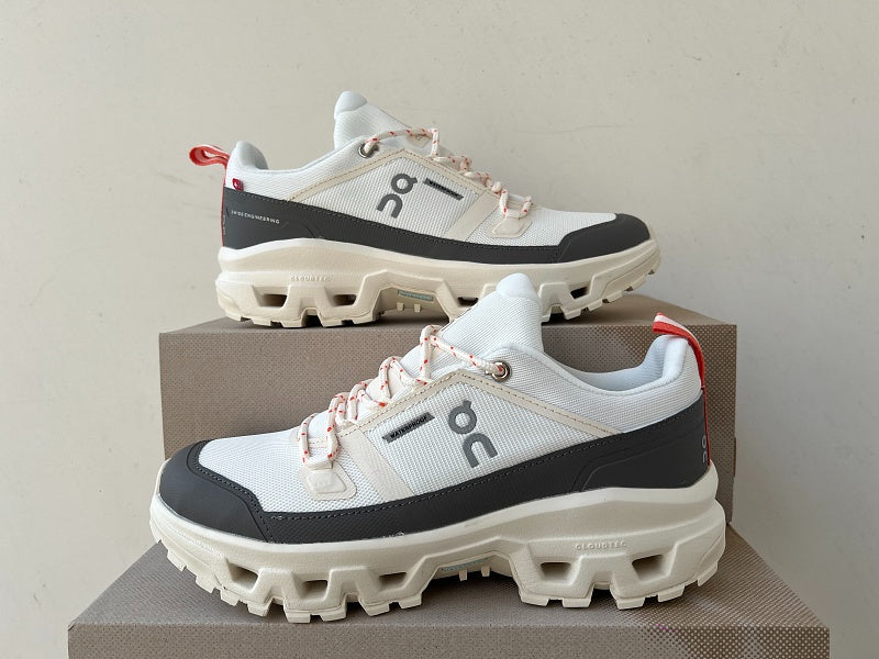 On Cloudrock Low Waterproof Ivory/Ivory