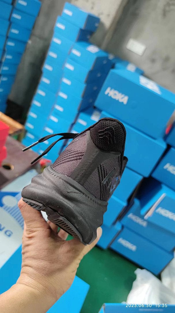 HOKA Men's Clifton 9 Running Shoes Triple Black