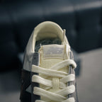 New Balance U471 "Grey" Sneakers