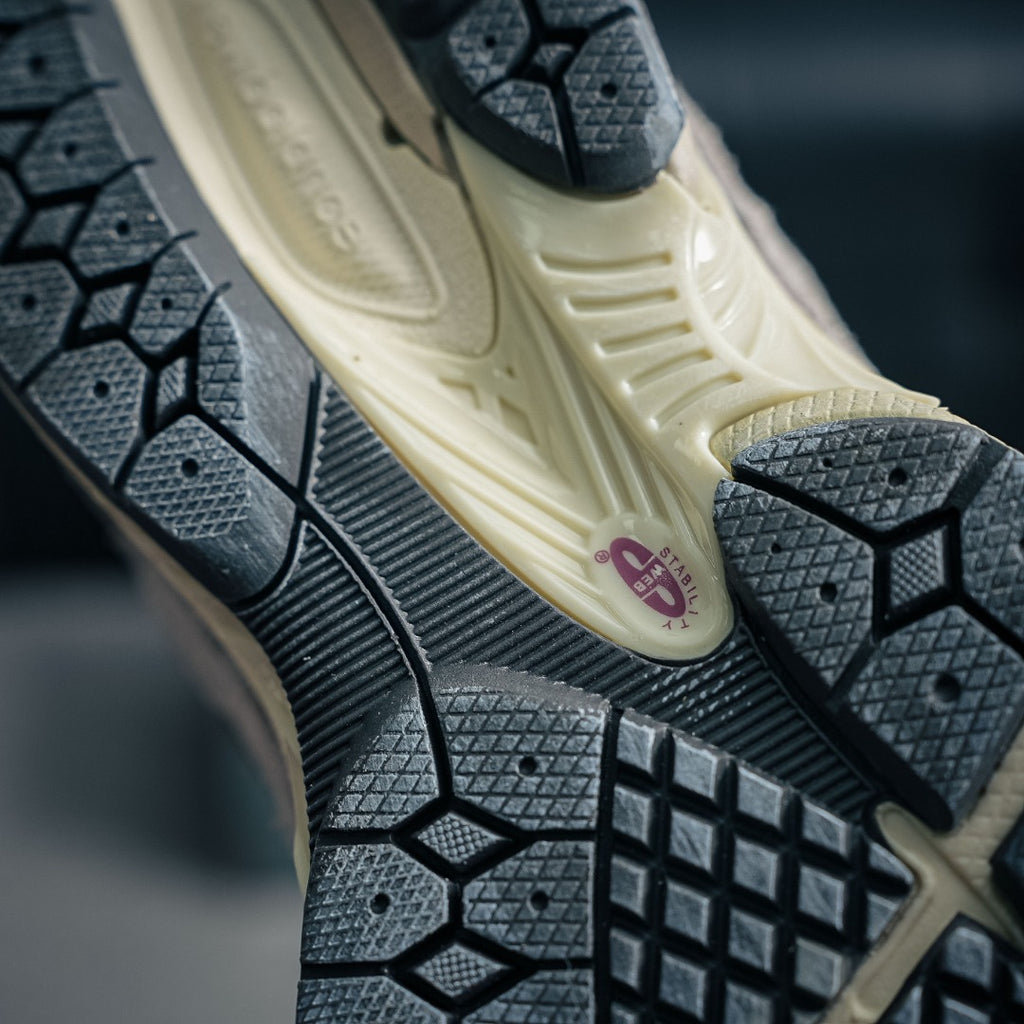 New Balance 2002R Protection Pack "Rain Cloud"