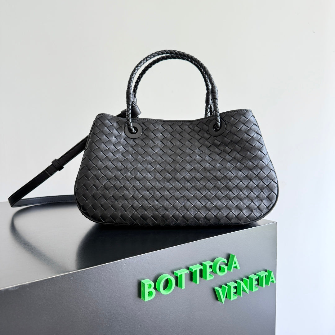 BV Basket Handbag 31cm Black Intrecciato Leather