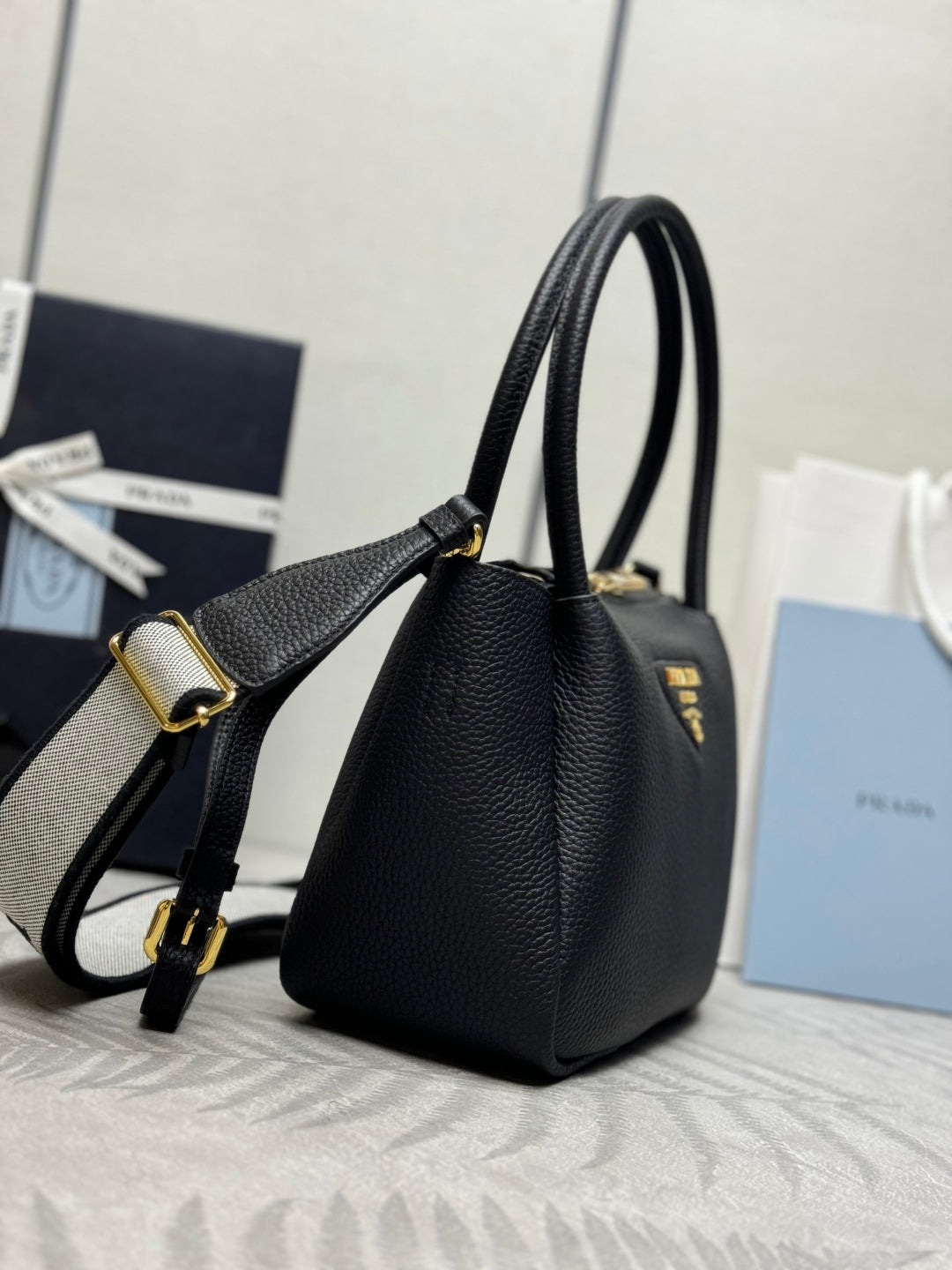 Prada Small Bag 23cm Black Grain Leather GHW