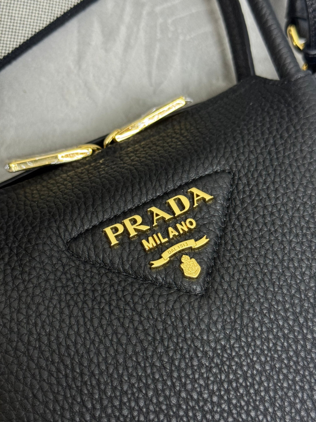 Prada Small Bag 23cm Black Grain Leather GHW