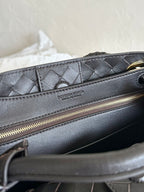 BV SMALL ANDIAMO 25CM BLACK LAMBSKIN