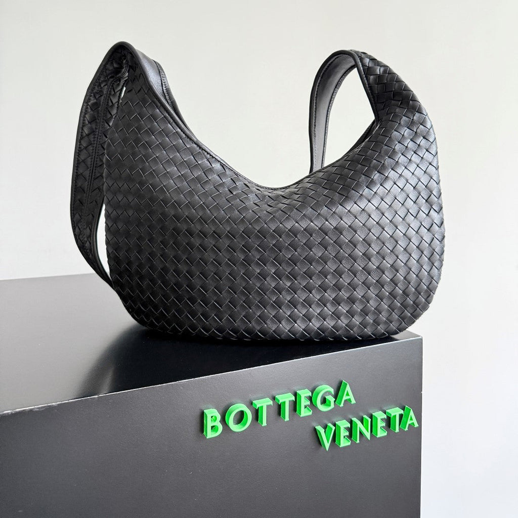 BV 25s Veneto Bag 38cm Black Calfskin Hardware