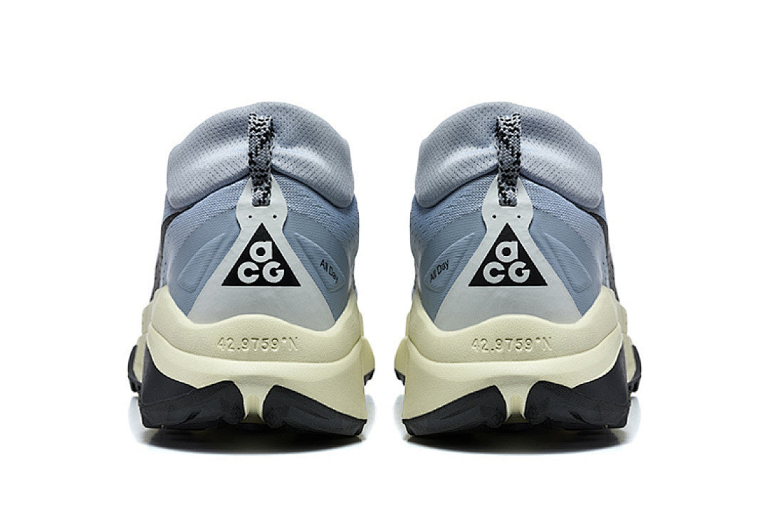 ZoomX ACG Zegama Ghost Sea Glass