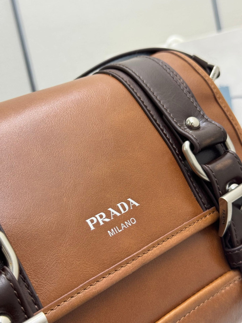Prada 25AW Men's Saddle Bag 22 Coffee Camel Leather