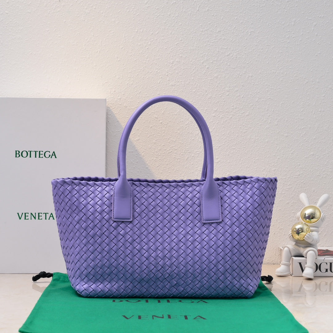 BV Cabat 48cm Leather GHW