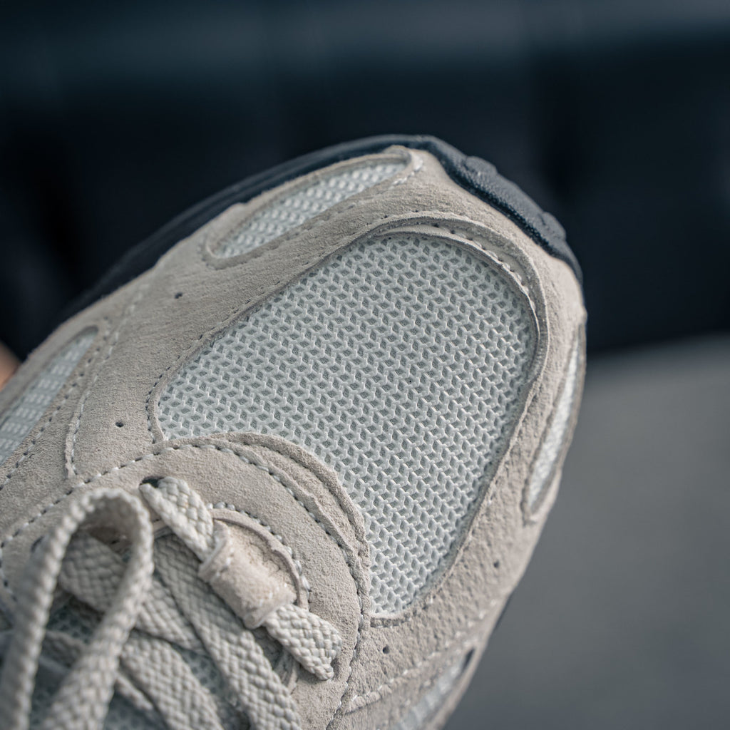 New Balance 204L "Lunar New Year / Year Of The Horse - Grey Sea Salt