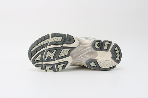 ASICS Unisex GEL-Kayano 14 "Cream / Sage"