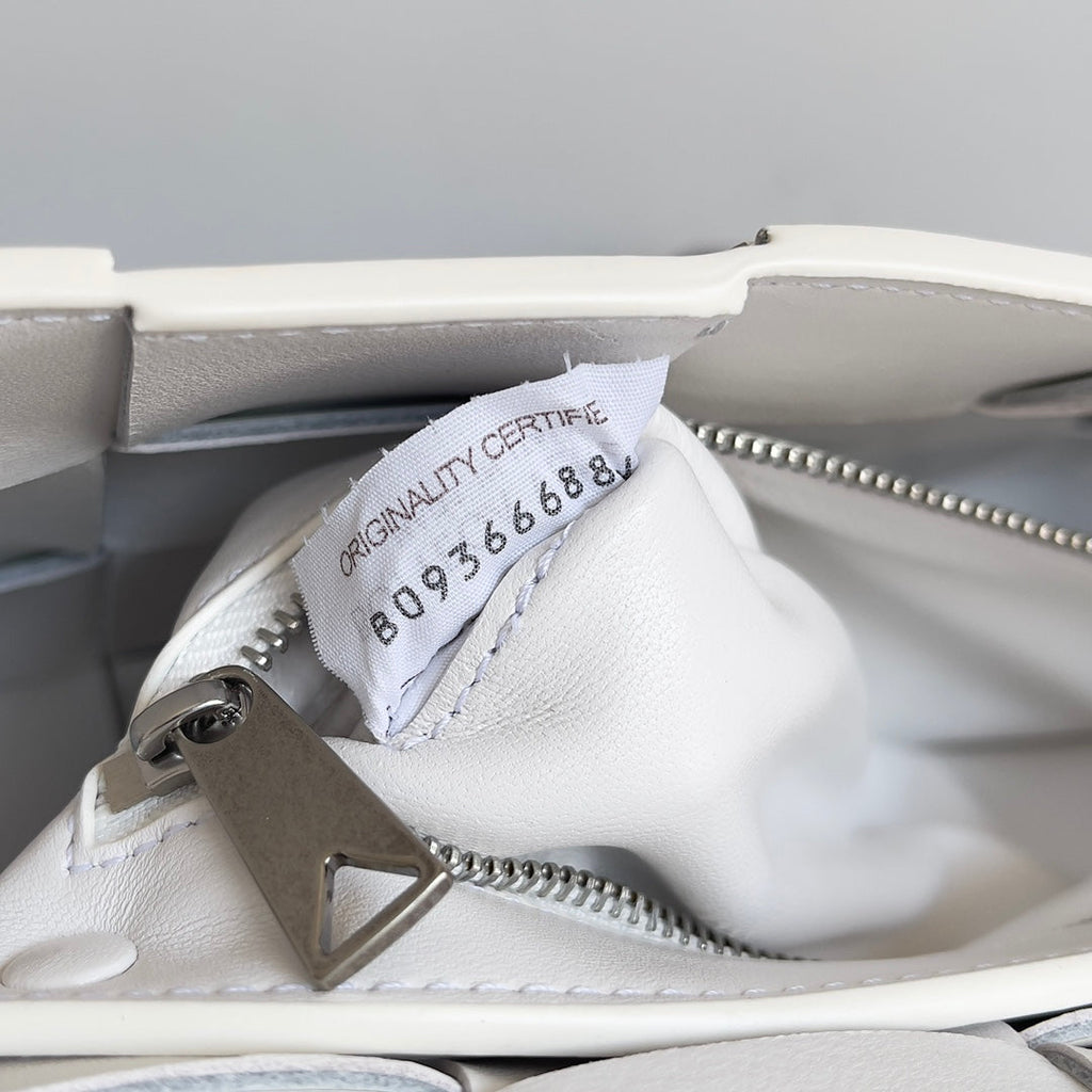 BV Two-In-One Cassette Bag 26cm White Leather