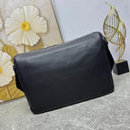 Prada 2026 Vitello Daino Messenger Bag Black Grained Calfskin