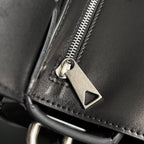 BV Two-In-One Cassette Black 26cm Grey Leather