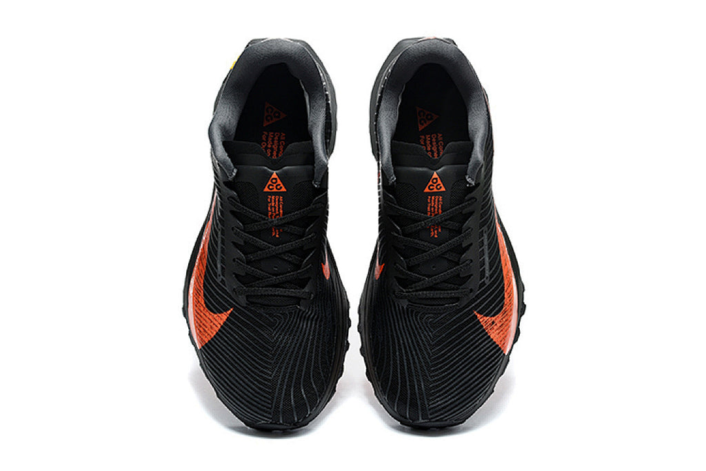 ACG Ultrafly Trail Black/Total Orange
